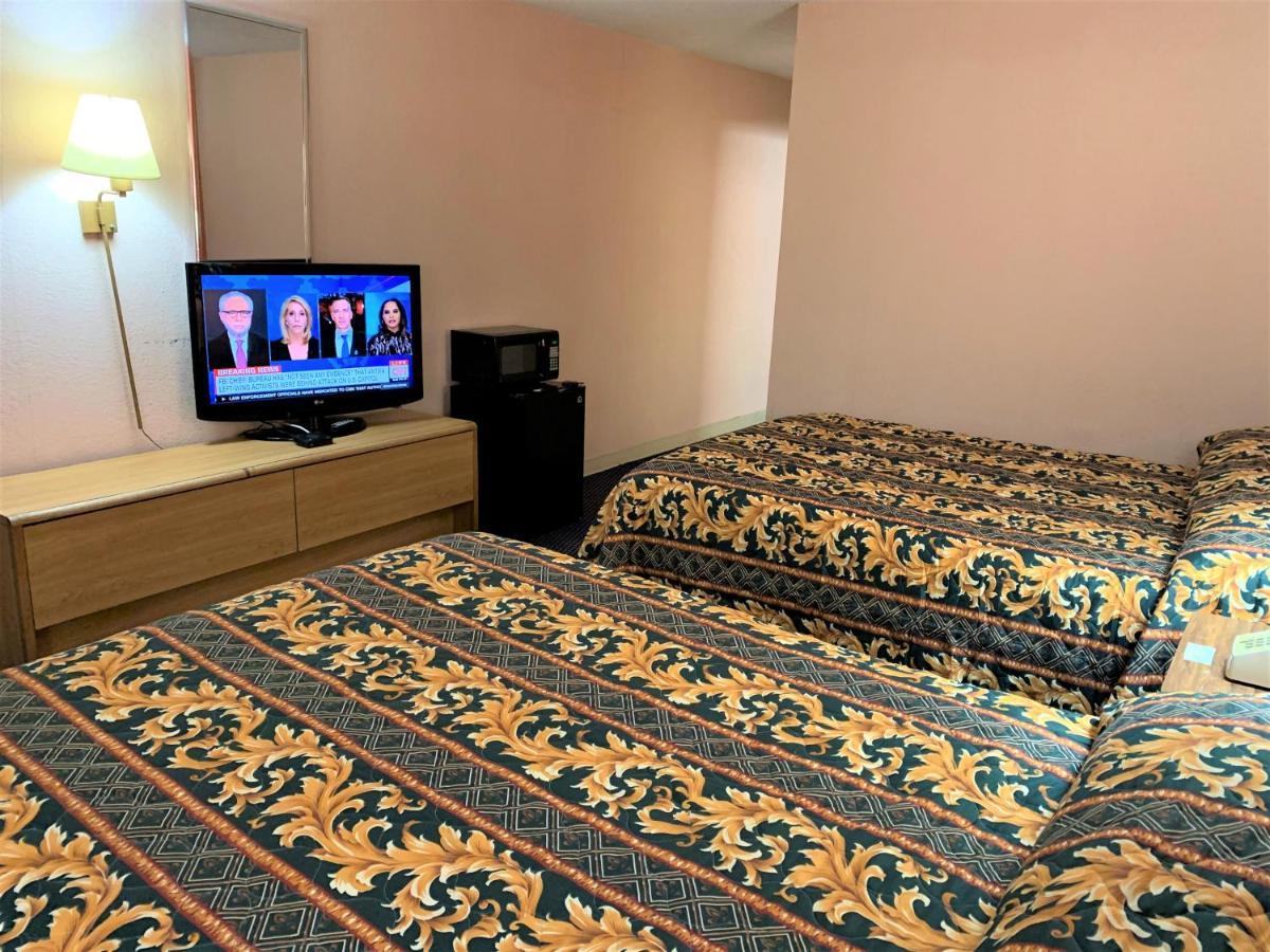Red Carpet Inn & Suites Lima -Listing Partner Esterno foto