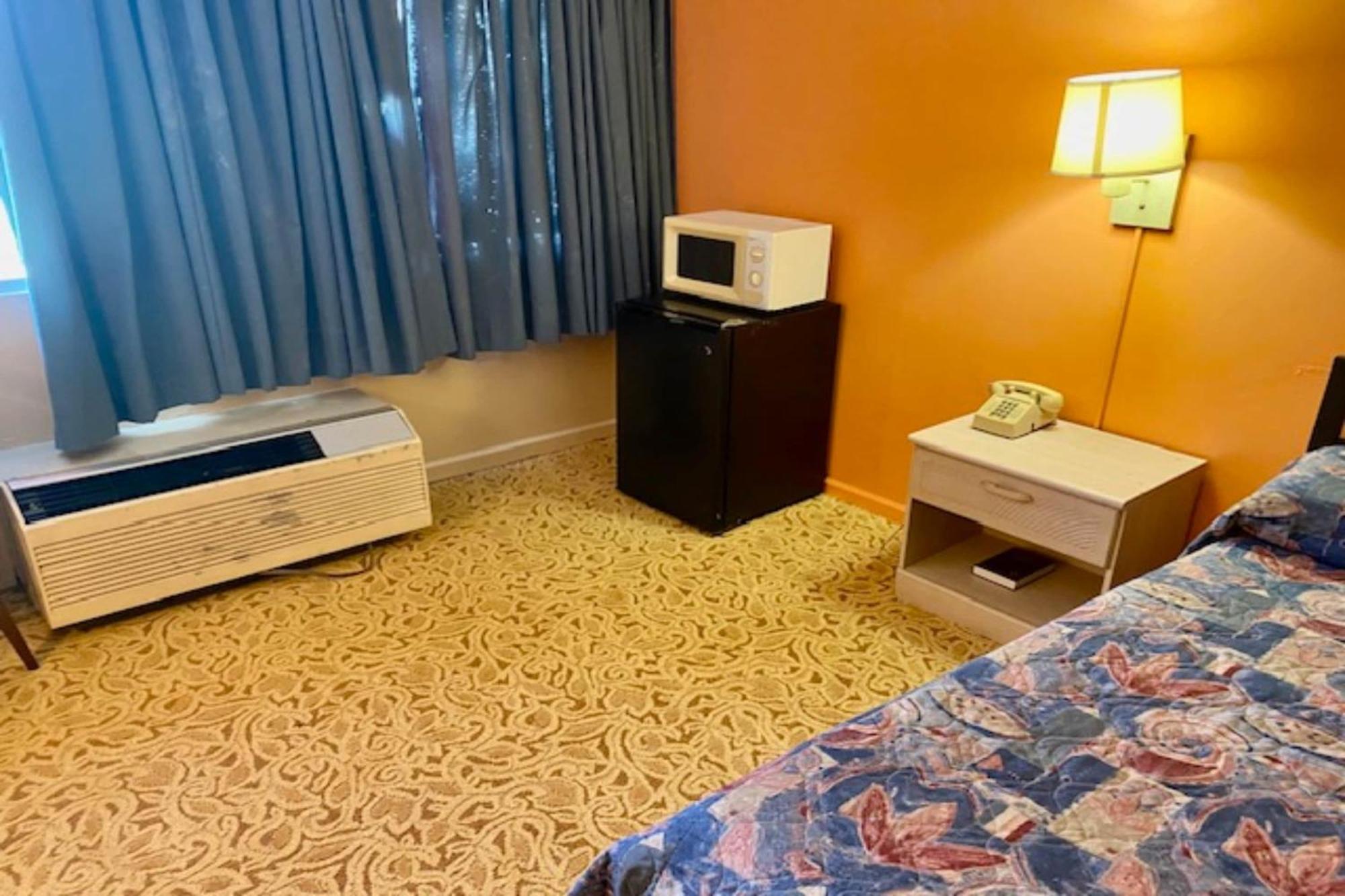 Red Carpet Inn & Suites Lima -Listing Partner Esterno foto