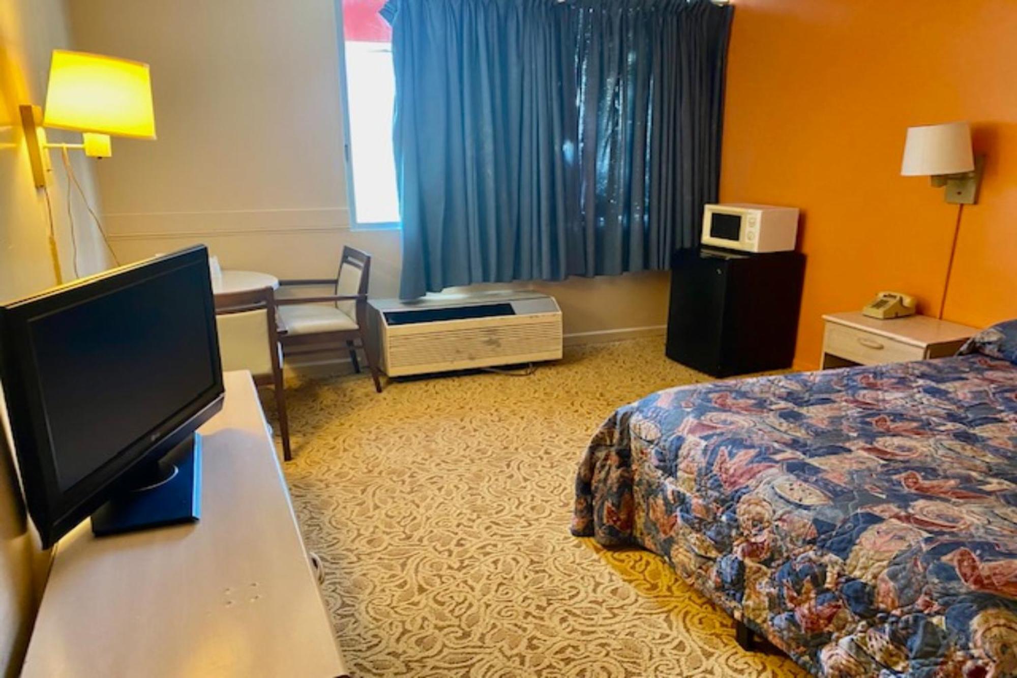 Red Carpet Inn & Suites Lima -Listing Partner Esterno foto