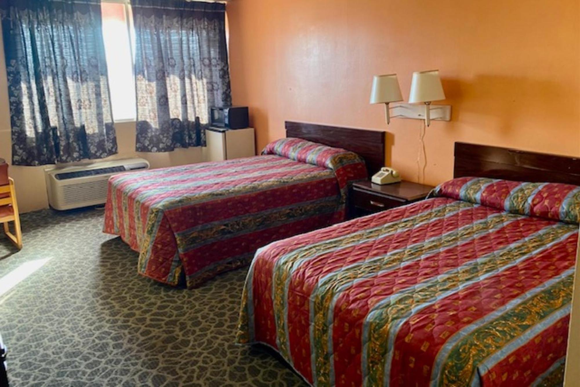 Red Carpet Inn & Suites Lima -Listing Partner Esterno foto