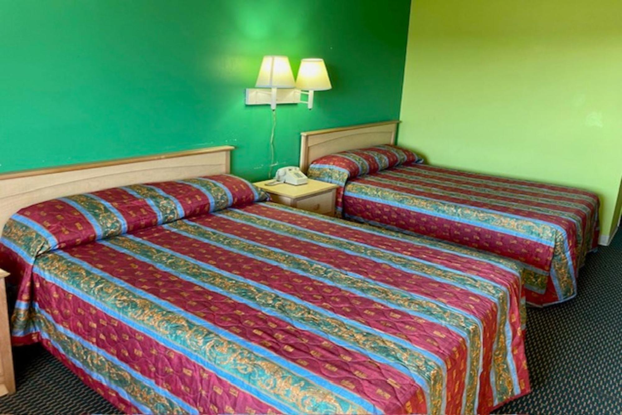 Red Carpet Inn & Suites Lima -Listing Partner Esterno foto